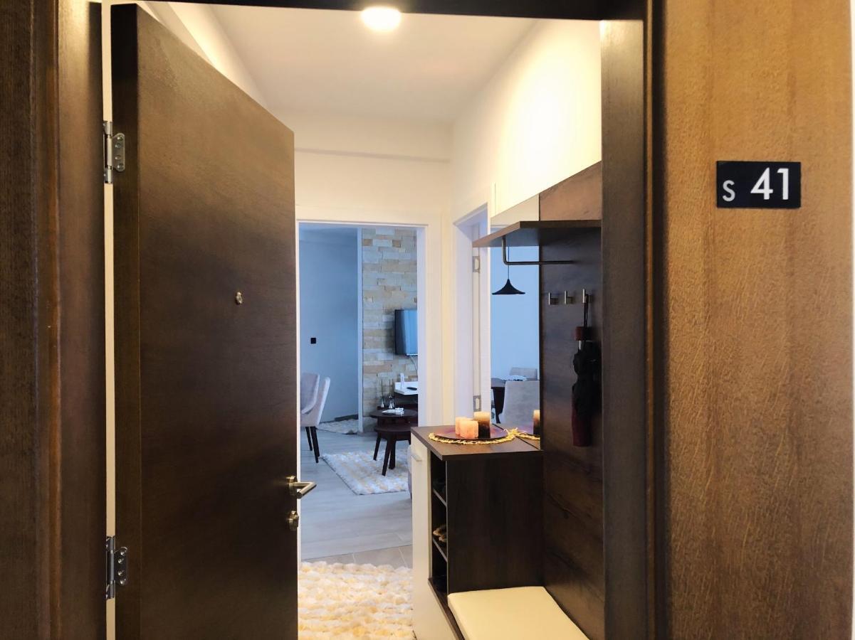 Apartman “Emi” コパオニク エクステリア 写真